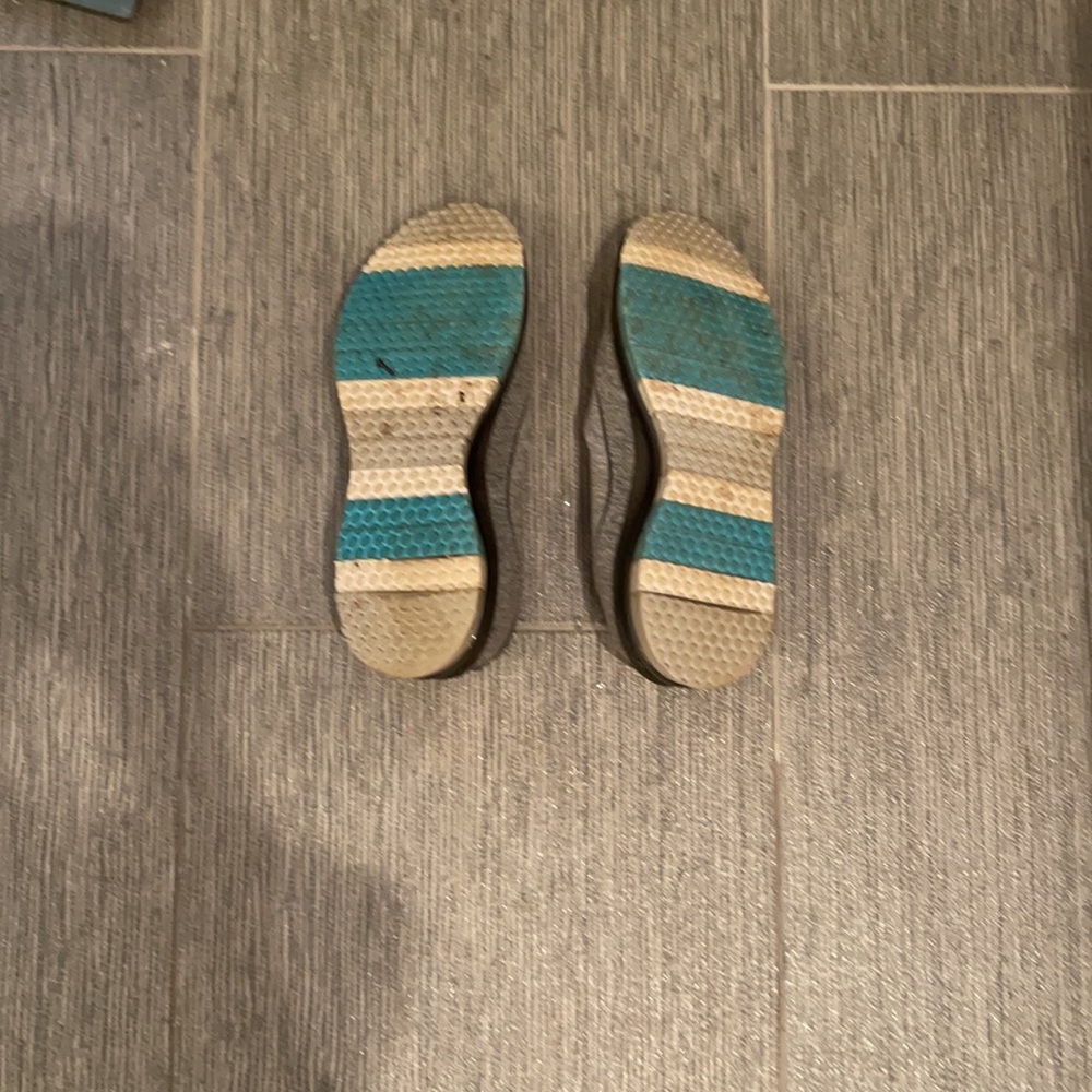 Sketchers Go Flex Slip On-Site Size 6 - image 3